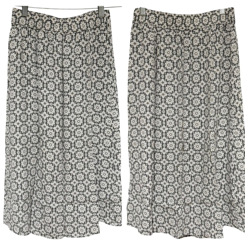 LOFT Geo Abstract Print Midi Skirt Gray Size XS Business Casual Flowy Chic